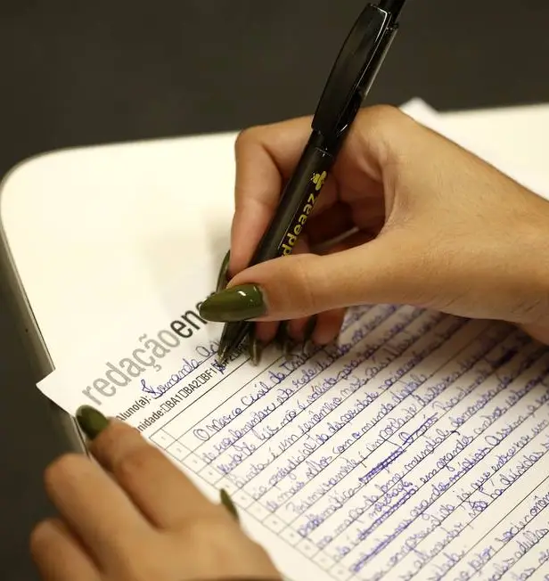 Curso de redação online para o enem